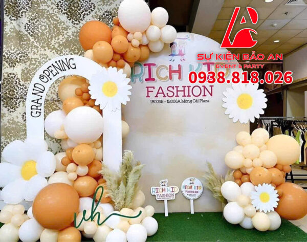 decor background khai trương