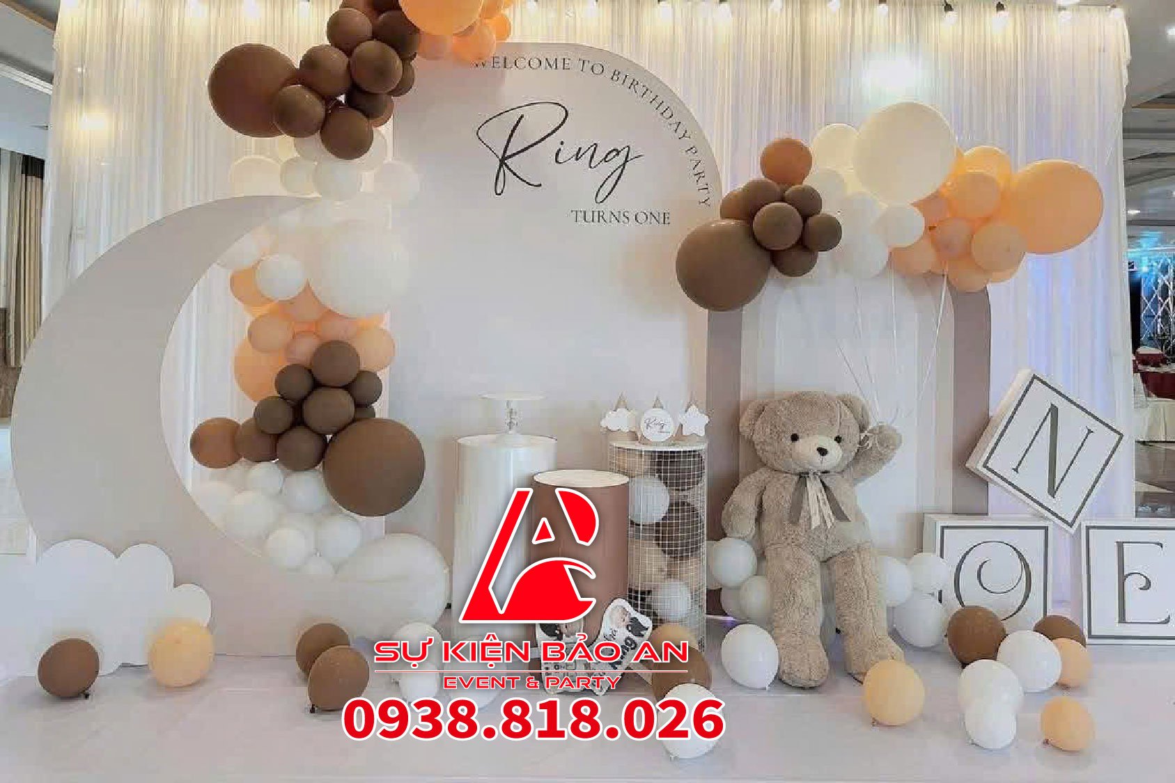 Trang trí backdrop sinh nhật bé trai