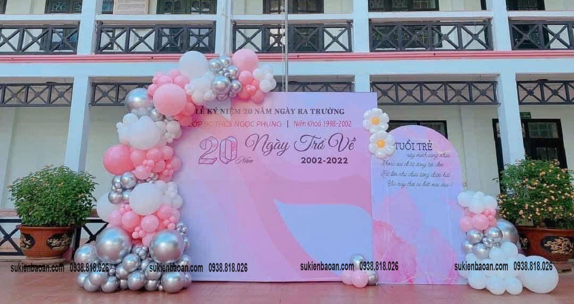 trang trí backdrop kỷ niệm ngày ra trường